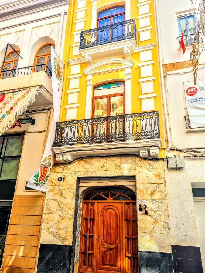 Aparthotel La Traviata - Buñol Esterno foto
