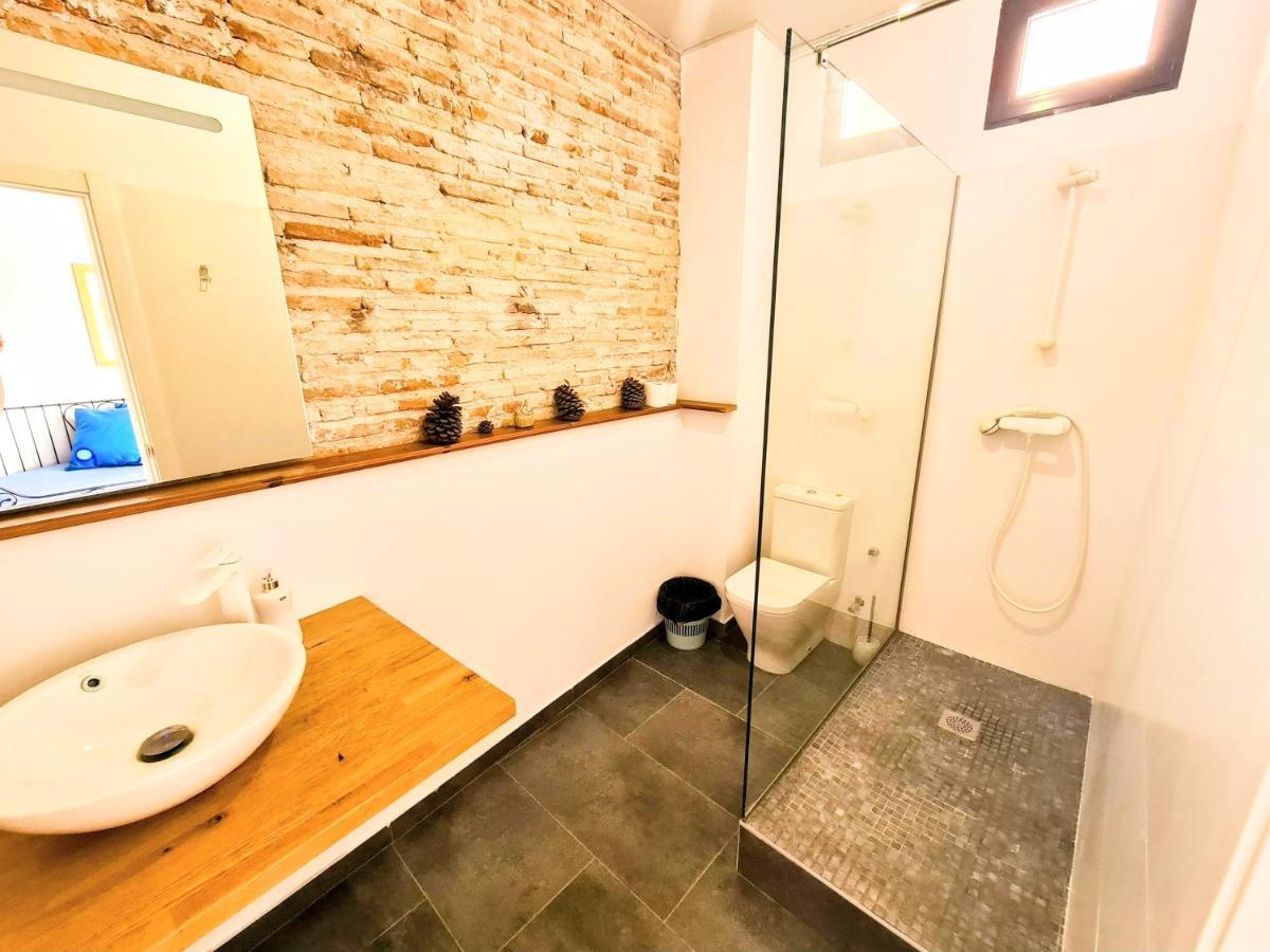 Aparthotel La Traviata - Buñol Esterno foto
